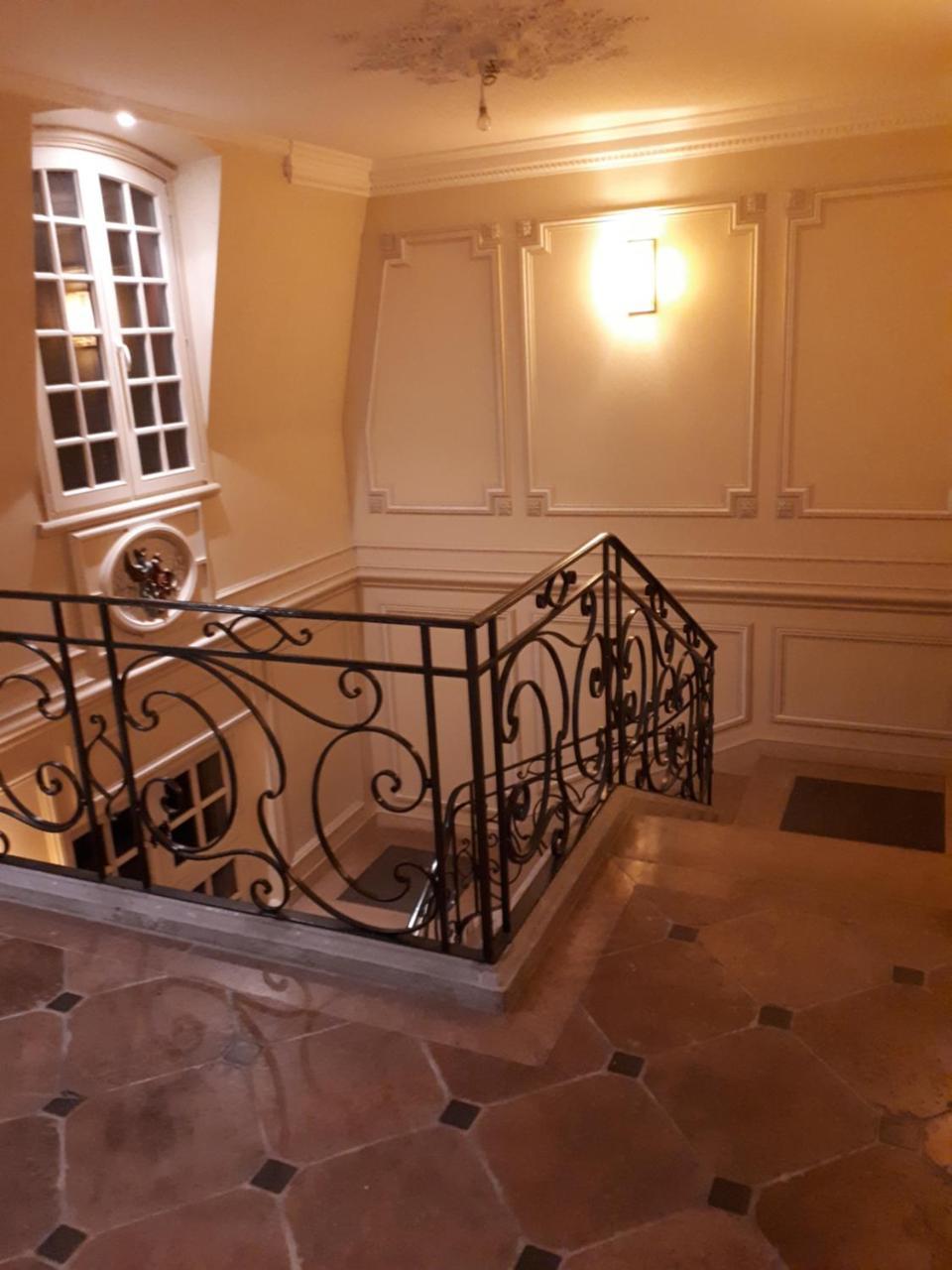 מלון Saint-Martin-en-Bière Le Domaine De Barbizon מראה חיצוני תמונה